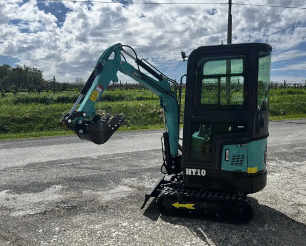 Mini-Pelle HT 10 – Cabine